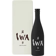 IWA 5 日本酒 720ml IWA 5 SAKE JUNMAI DAIGINJO ASSEMBLAGE 5 JAPAN 720ML – Remedy Liquor