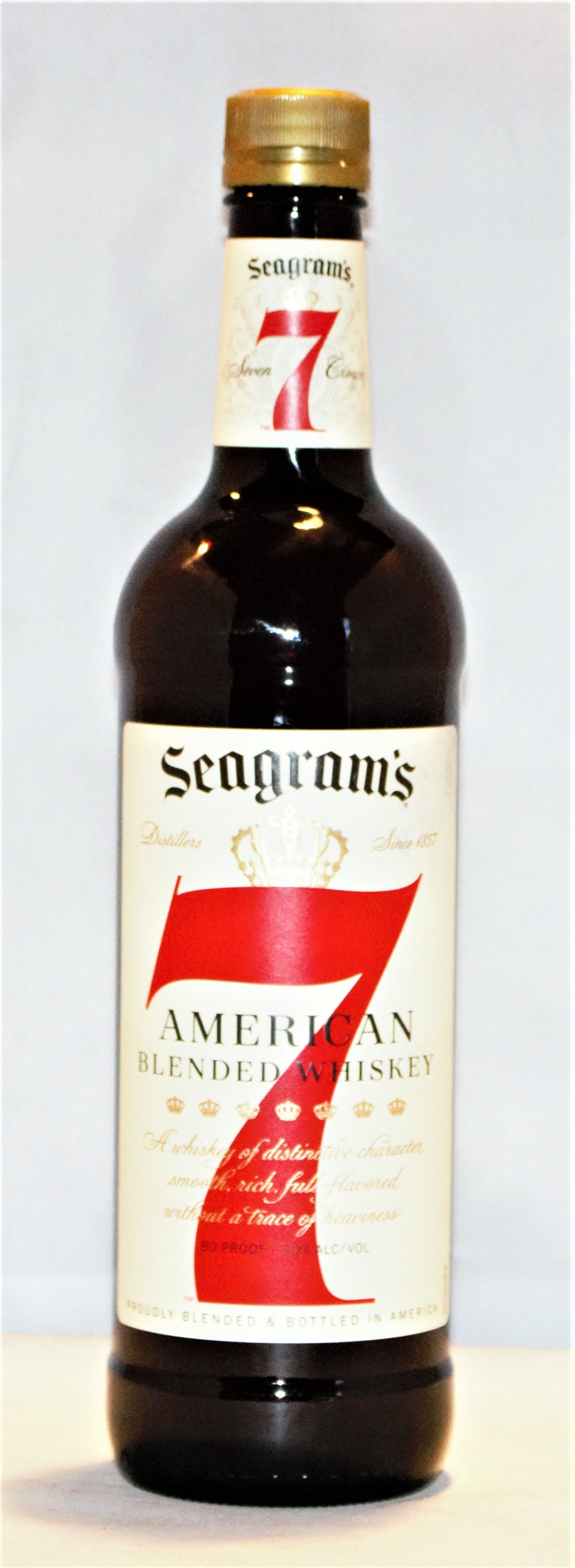 SEAGRAM'S SEVEN CROWN 750 – Remedy Liquor - Main Image