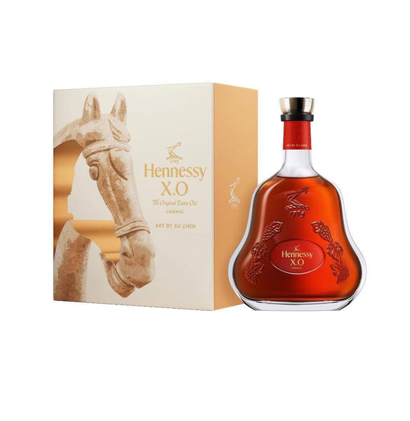 Hennessy xo cognac  バカラクリスタル  デキャンタ Cognac decanter by Frank Gehry & Baccarat - Hennessy