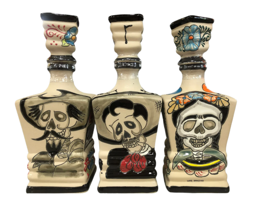 DINASTIA REAL TEQUILA EXTRA ANEJO LIMITED EDITION SOLO SE MUERE CUANDO SE OLVIDA 750ML Spirits