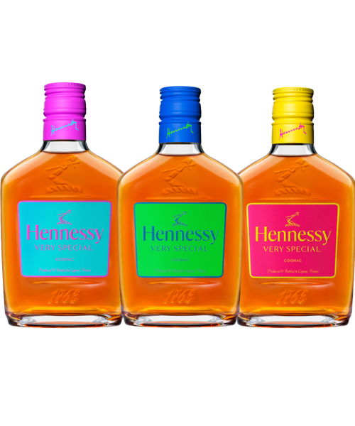 Hennessy VS Holiday Edition Flask Bundle – Remedy Liquor Hennessy VS Holiday Edition Flask Bundle – Remedy Liquor