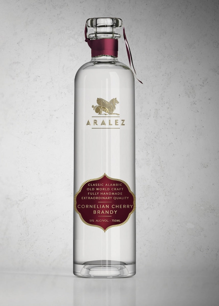 ARALEZ BRANDY CORNELIAN CHERRY (HONI OGHI ) ARMENIA 750ML Spirits