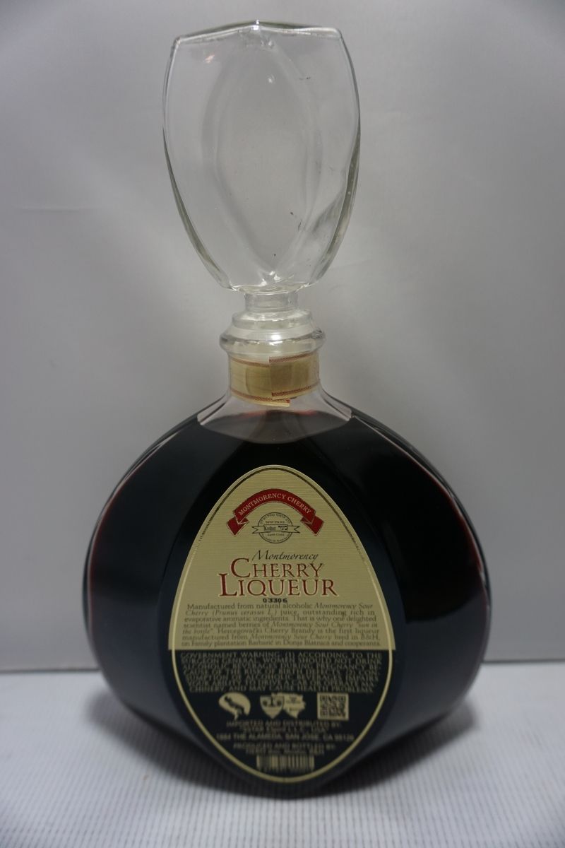 MONTMORENCY LIQUEUR CHERRY BOSNIA 750ML - Remedy Liquor